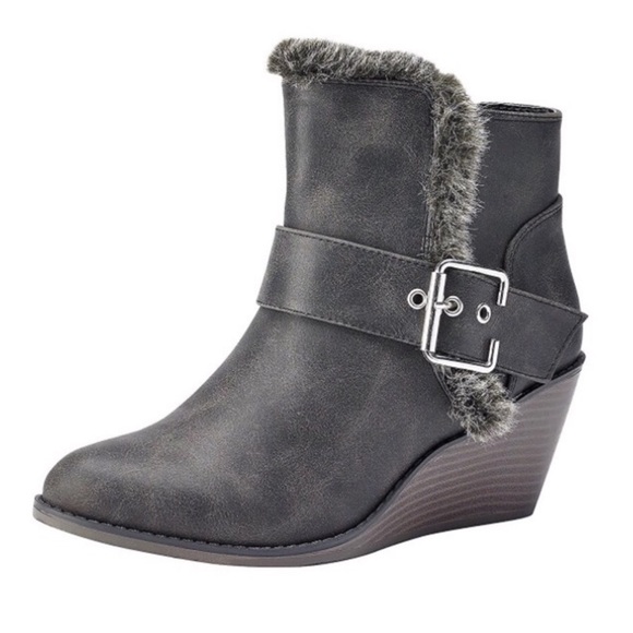 Rampage Buckle & Fur Trim Wedge Boot - Picture 2 of 8